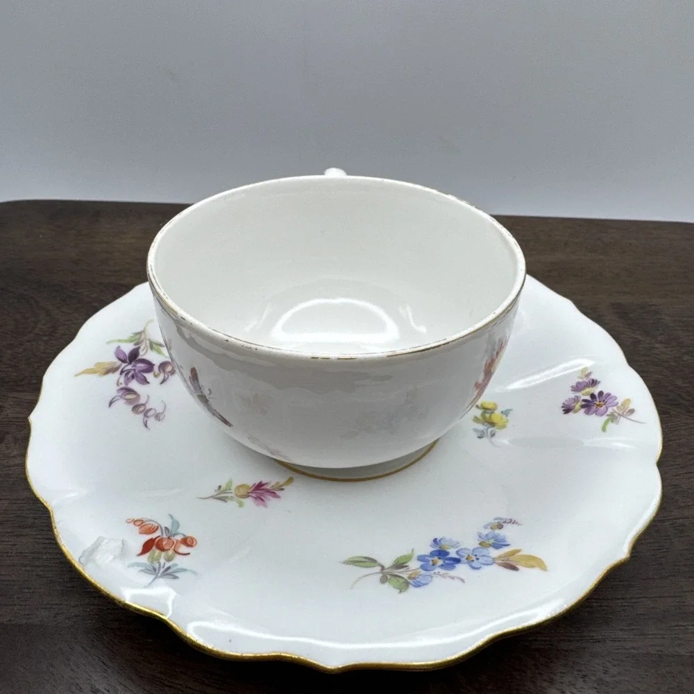 Meissen Flat Cup & Saucer Set Chinoiserie X Mark Crossed Swords Floral AS IS # 2
